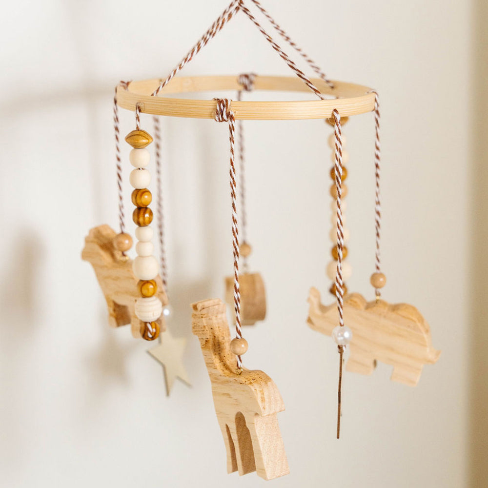 Mobile en bois massif